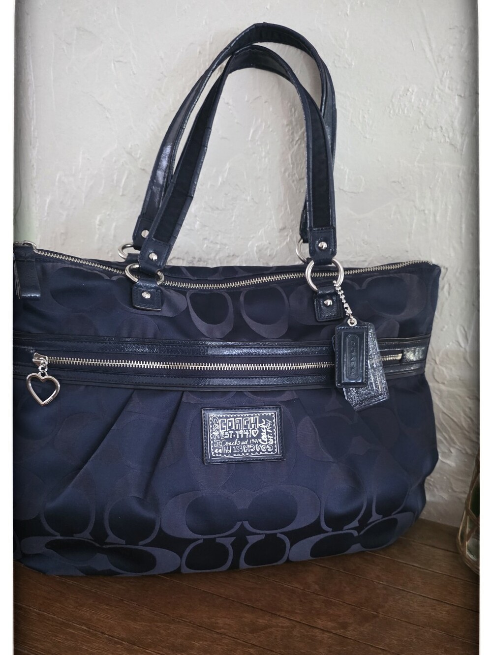 COACH Poppy Daisy Navy Signature Large Lightweight Shoulder Bag